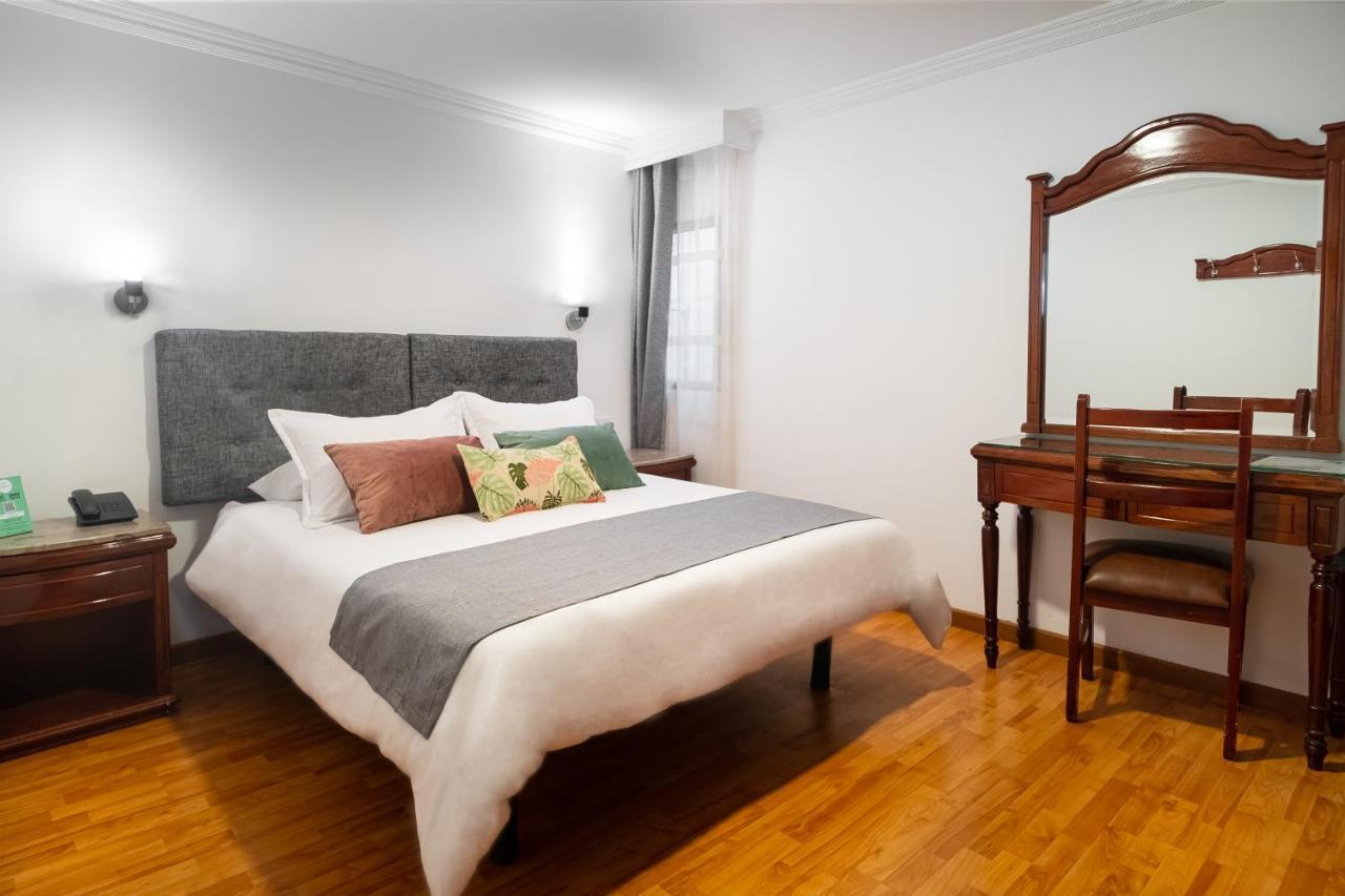 Hotel Virrey Central Bogotá Kültér fotó