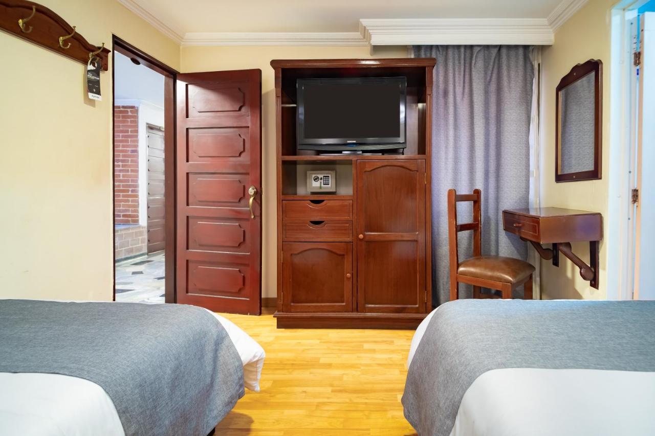 Hotel Virrey Central Bogotá Kültér fotó